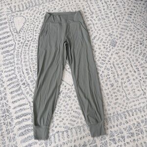 Lululemon align high rise joggers, size 4